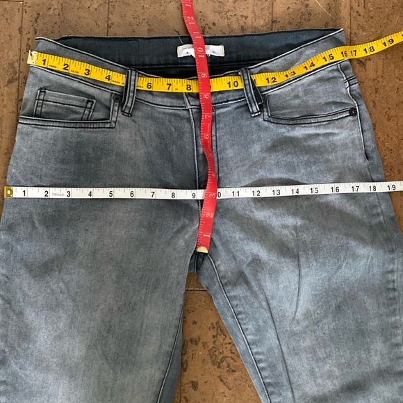 BCBGeneration Riley light wash charcoal women’s boot leg jeans mid rise, size 27 - Picture 16 of 17